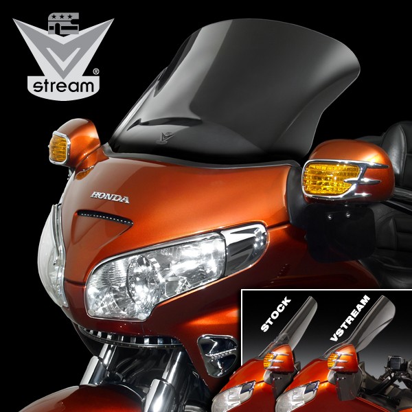 Donker V-Stream windscherm op een oranje Honda Goldwing